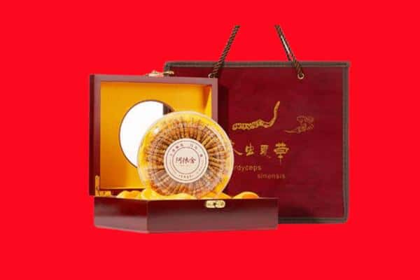 收购资讯:滁州市南谯回收冬虫夏草是按克吗